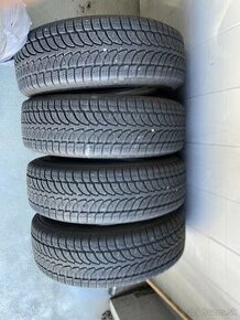 Bridgestone 215/70 R16 zimné 7-7,5mm