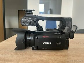 Profesionálna videokamera Canon XA40