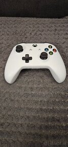 Xbox gamepad