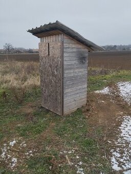 Kadibúbka / Latrina na stavbu