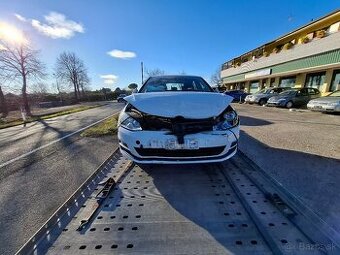 Volkswagen Golf VII 1.2TSI 77kw r.v.2015