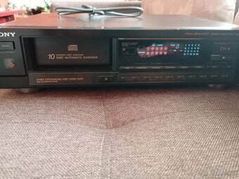 Sony C-900