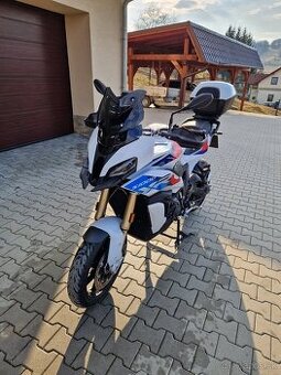 BMW S 1000 XR