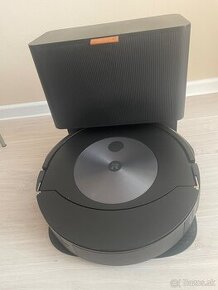 Robotický vysavač iRobot Roomba Combo j7+