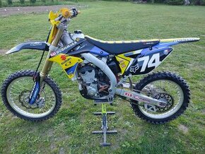 Suzuki rmz 250 - 1