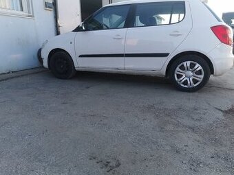 Skoda fabia2