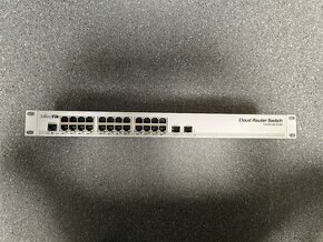 MikroTik CRS326-24G-2S+RM,24port L3 rack switch - 1