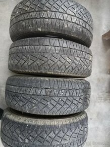 Pneu 255/65 R17