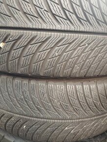 225/60 R18 104H zimné pneumatiky Michelin