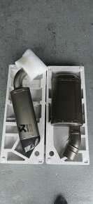 Kompletny Titan Vyfuk Akrapovic na MT09