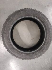 Zimné pneumatiky 215/55R17