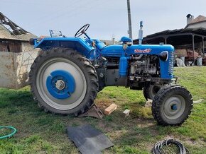 PREDAM TRAKTOR ZETOR 25K