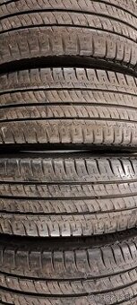 Predám 4ks jazdené letné 215/60r17C Michelin na dodávku