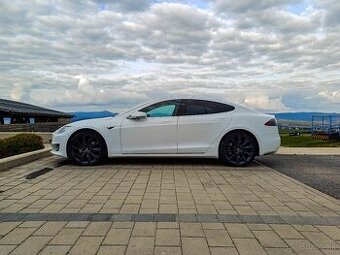 Tesla Model S 75D 4x4 386kW, Premium Konektivita, Panoráma - 1