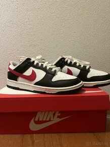 Nike Dunk Red Swoosh Panda - 1