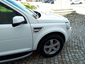 LAND ROVER FREELANDER 2  2,2 SD4  HSE 140 KW