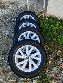 VW Aragon 5x112 R16 215/60 disky - 1