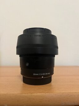 Sigma 30mm f/1.4 DC DN Contemporary, baj. Micro 4/3