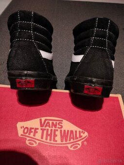 Vans 42