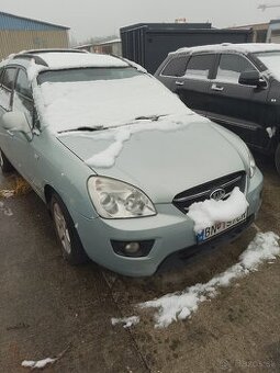 Kia carens 2.0 crdi