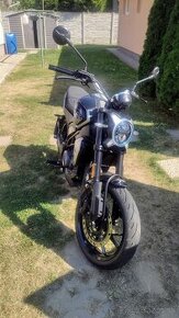 Predám  cf moto 300 cl x - 1