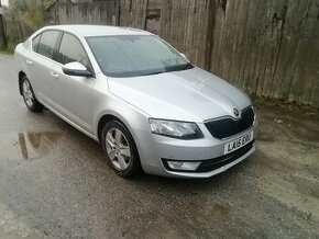 Rozpredám škoda octavia 3 sedan 1,6 tdi 77 kW strieborna