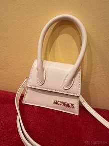 Jacquemus biela kabelka mini