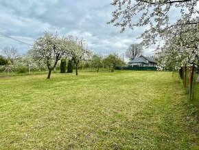 STAVEBNÝ POZEMOK: všetky IS, Rakovec nad Ondavou