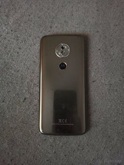 Motorola G6 play na diely