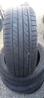 Predám letné pneu Dunlop 215/45r18