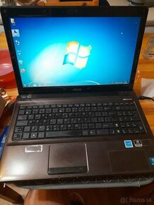 15,6" asus K52J - i3, 4GB, 500GB, NVIDIA