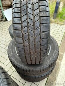 215/55R17 Continental