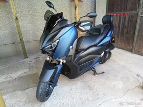 Yamaha X Max 125