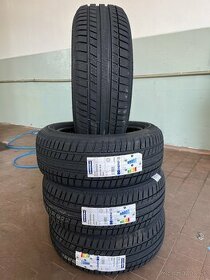 205/55 R16 Sebring Road Performance 94V