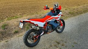 KTM Adventure 890 R 2023, Prvý majiteľ, aj výmena.