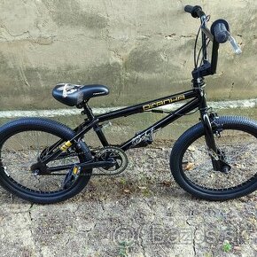 Predávam freestyle bmx