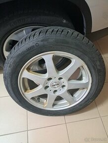 Predám zimné pneu s alu diskami rozteč  5x112 205/55 R16