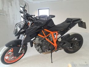 KTM 1290 SUPERDUKE R