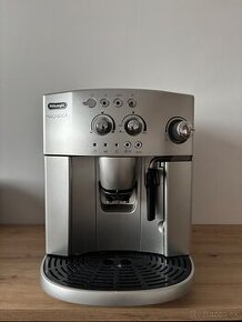 Kávovar DeLonghi Magnifica