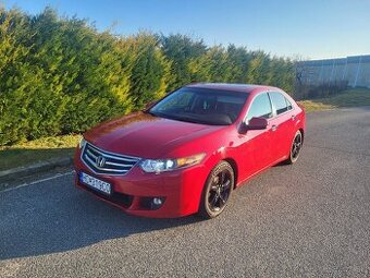 Honda accord 8g