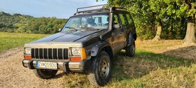 Jeep Cherokee XJ 4.0 - 1