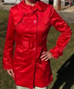 Dámsky červený plášť - jarnik veľkosť 36