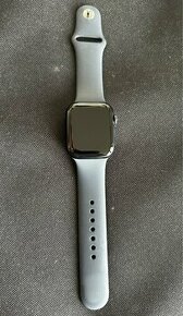 Apple Watch 8 … 45 mm