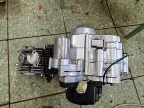 Atv motor 150cm3/ stvorkolka,jeep,buggy,bugina