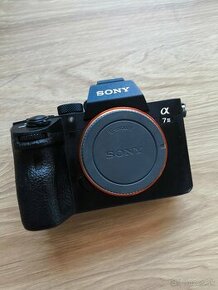 Predám Sony A7 3