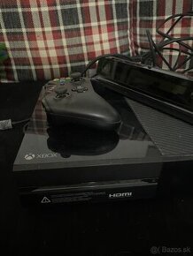 XBOX ONE +KINECT+OVLADAČ