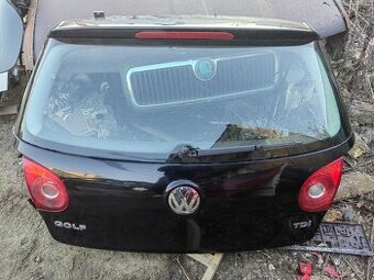 Vw golf 5 kufor piate dvere