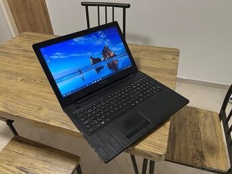 15.6"/Lenovo/Notebook/8GB RAM/500GB HDD/2x grafická karta 2G