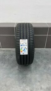 215/40R17 HANKOOK VENTUS PRIME 4  1KS