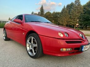 Alfa Romeo GTV 916 2.0 TwinSpark - 1